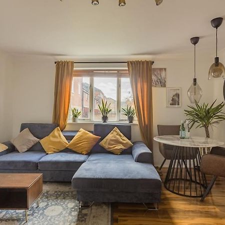 Bright &Spacious One Bedroom Flat Off Canary Wharf London Eksteriør bilde