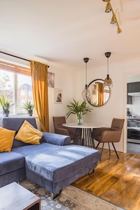 Bright &Spacious One Bedroom Flat Off Canary Wharf London Eksteriør bilde