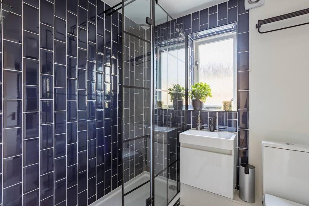 Bright &Spacious One Bedroom Flat Off Canary Wharf London Eksteriør bilde